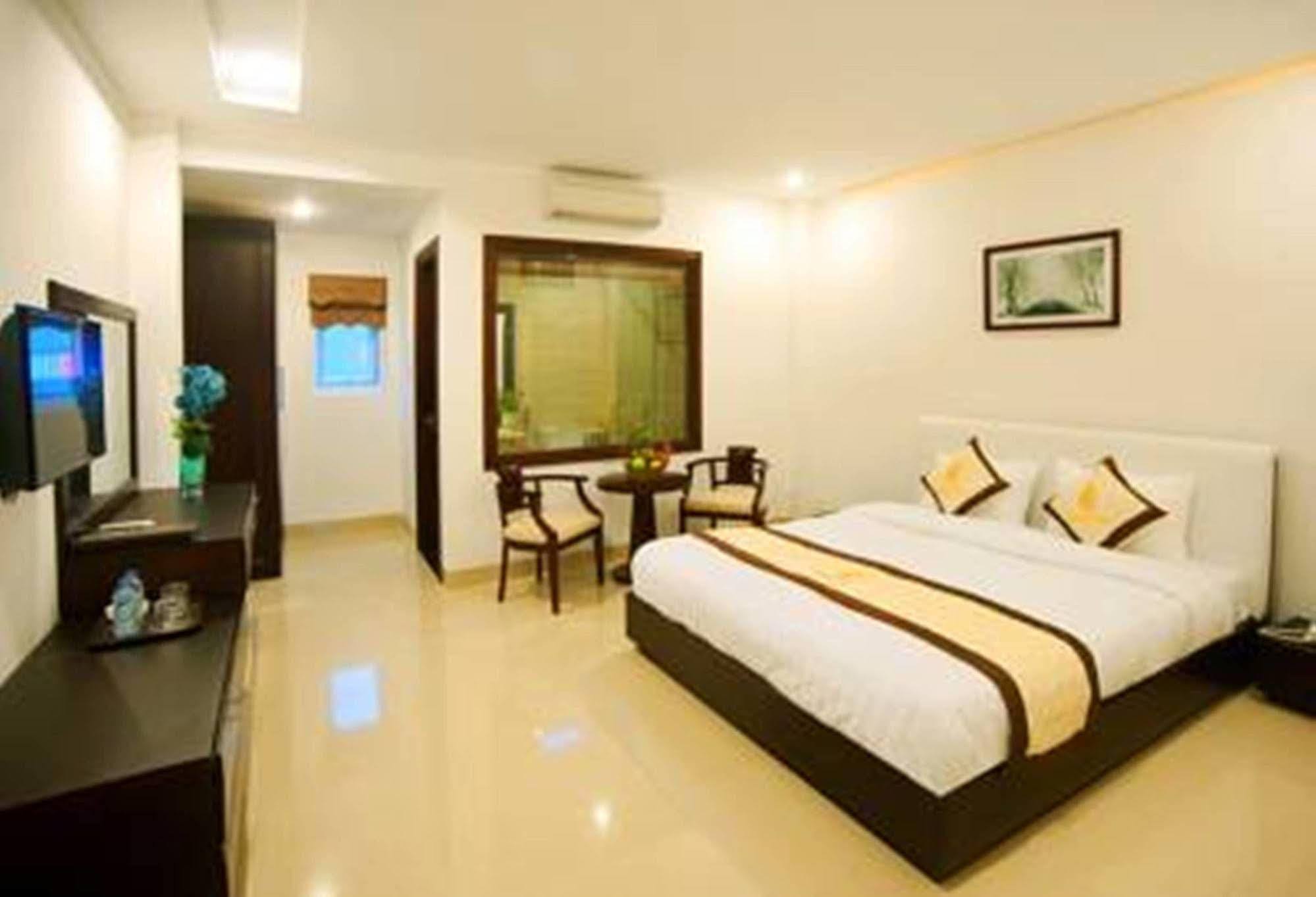 Riverside Hotel Quang Binh Dong Hoi Exteriér fotografie